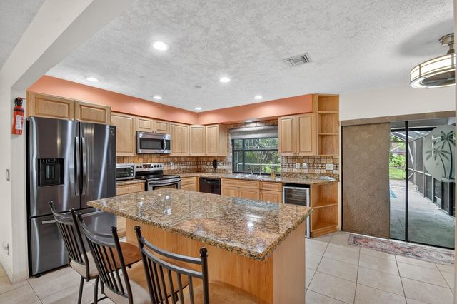 13606 Columbine Avenue, Wellington, FL 33414