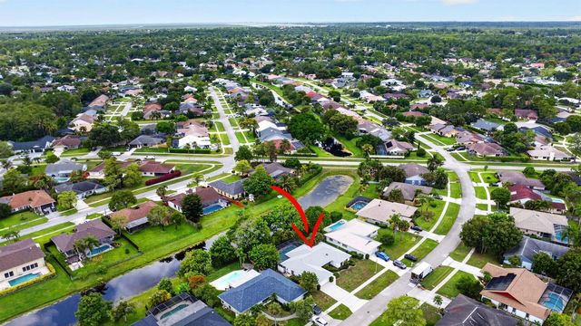 13606 Columbine Avenue, Wellington, FL 33414