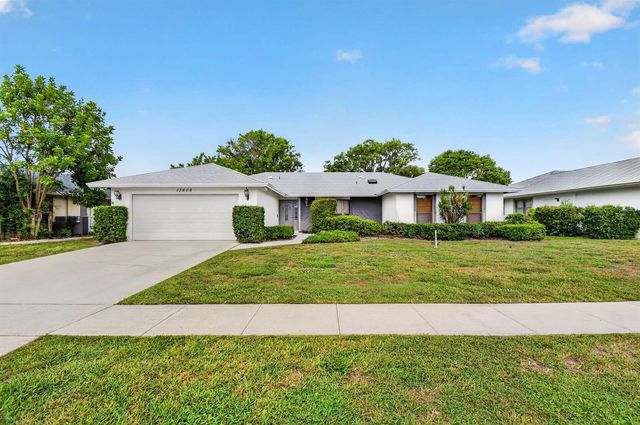 13606 Columbine Avenue, Wellington, FL 33414