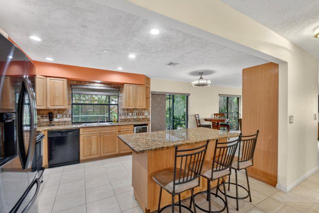 13606 Columbine Avenue, Wellington, FL 33414