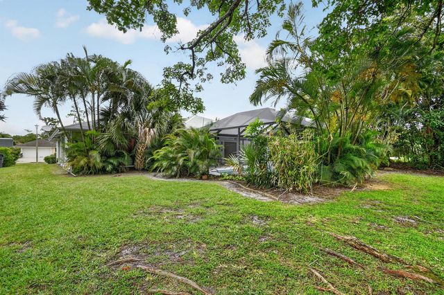 13606 Columbine Avenue, Wellington, FL 33414