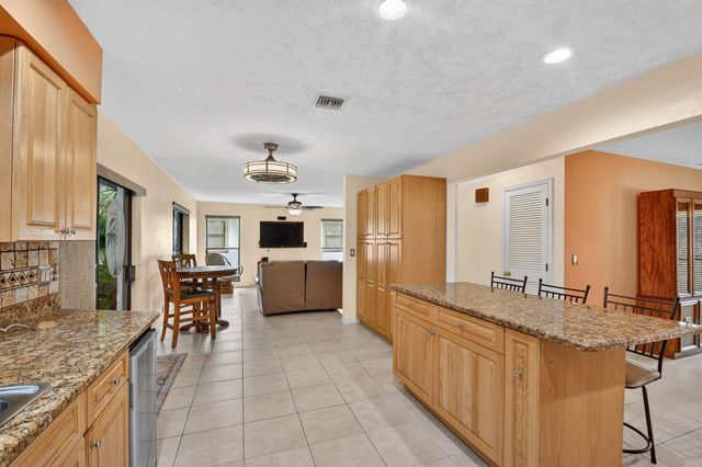 13606 Columbine Avenue, Wellington, FL 33414