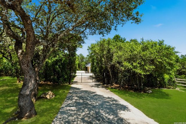 13970 TOBIANO TRL, Helotes, TX 78023