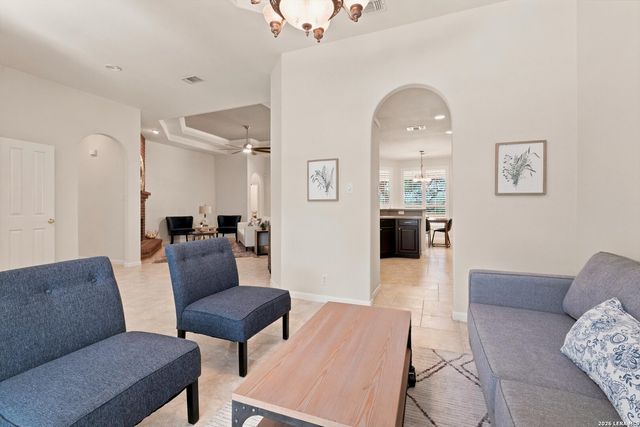 13970 TOBIANO TRL, Helotes, TX 78023
