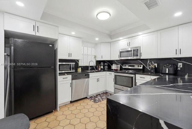 7460 Woodmont Terrace 101, Tamarac, FL 33321