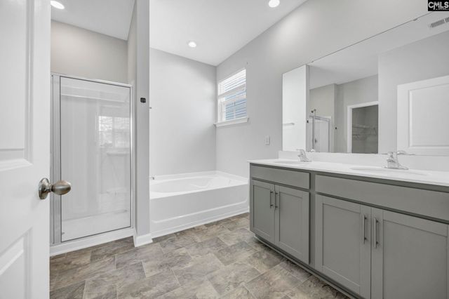276 Bevington Brook Lane, Hopkins, SC 29061