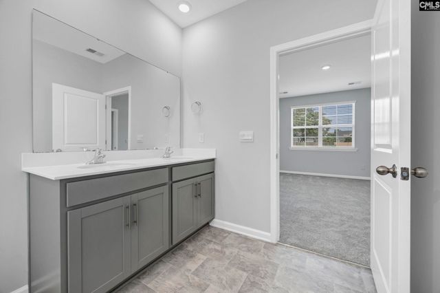 276 Bevington Brook Lane, Hopkins, SC 29061