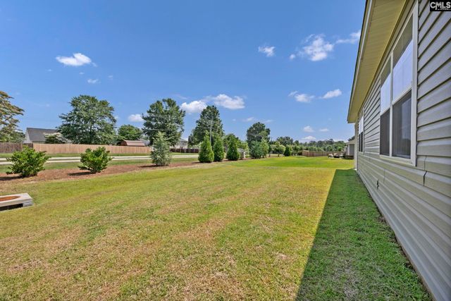 276 Bevington Brook Lane, Hopkins, SC 29061