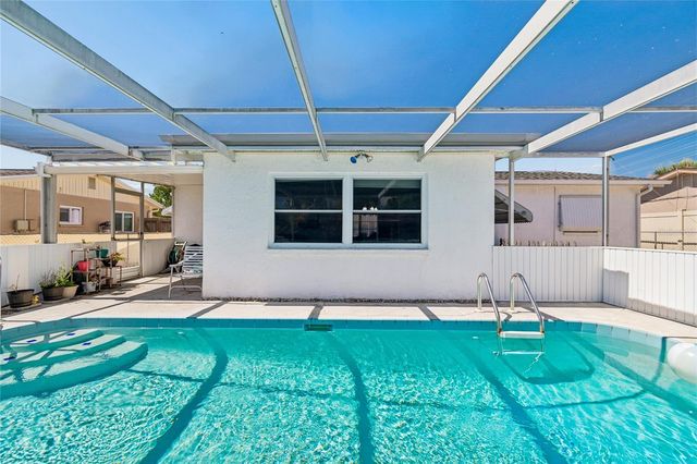 8052 DEDHAM DRIVE, Port Richey, FL 34668