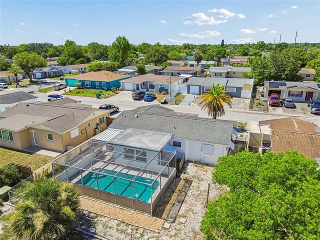 8052 DEDHAM DRIVE, Port Richey, FL 34668