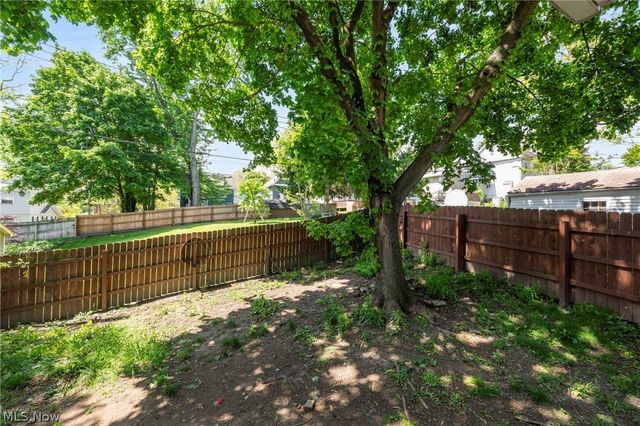 120 Grant Avenue, Cuyahoga Falls, OH 44221
