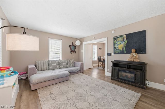 120 Grant Avenue, Cuyahoga Falls, OH 44221