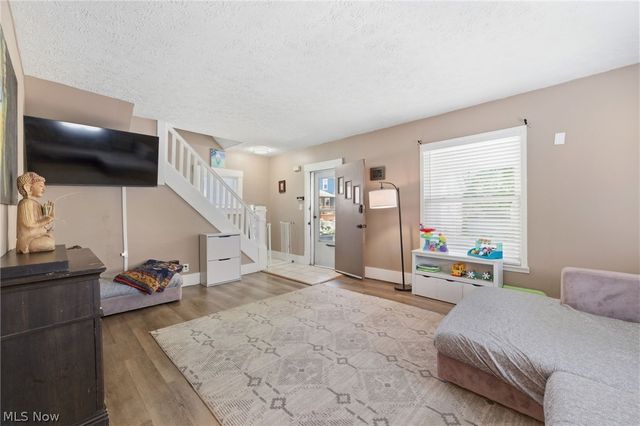 120 Grant Avenue, Cuyahoga Falls, OH 44221