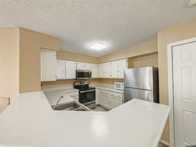 2300 Old Spanish Trail 1066, Houston, TX 77054