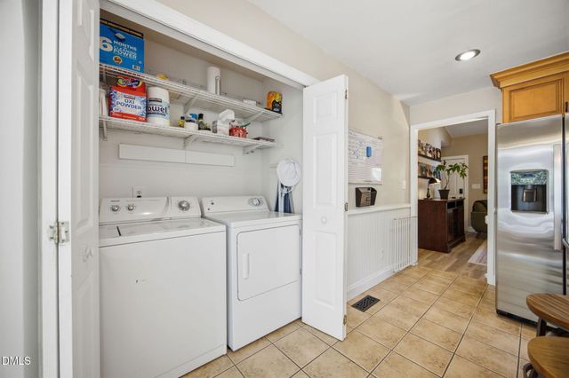 902 Hollins Court, Knightdale, NC 27545