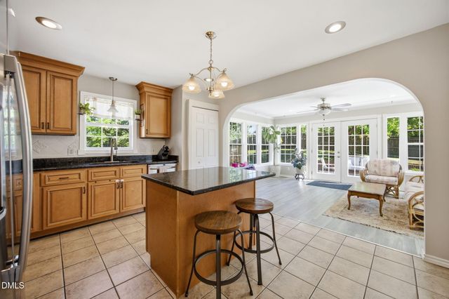 902 Hollins Court, Knightdale, NC 27545