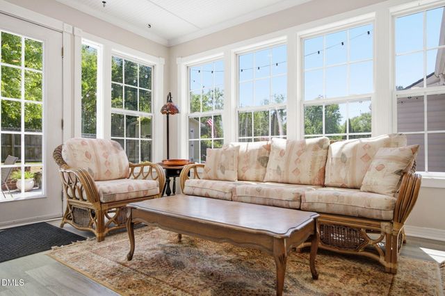 902 Hollins Court, Knightdale, NC 27545