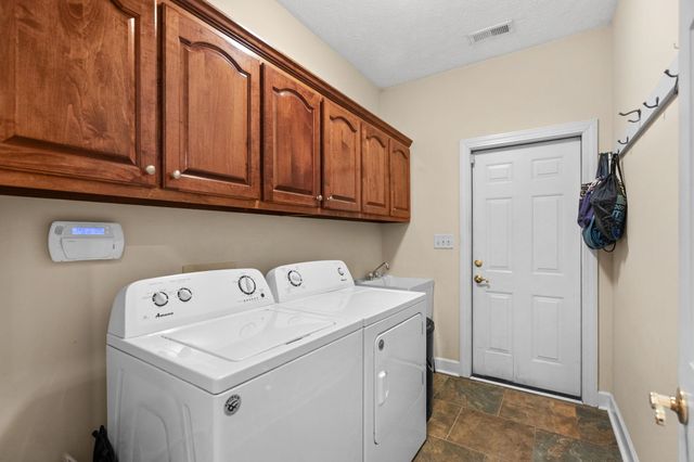 404 Herringbone Ct., Conway, SC 29526