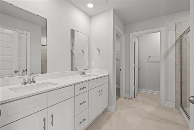 674 Cozy Bluff Road, Spartanburg, SC 29301