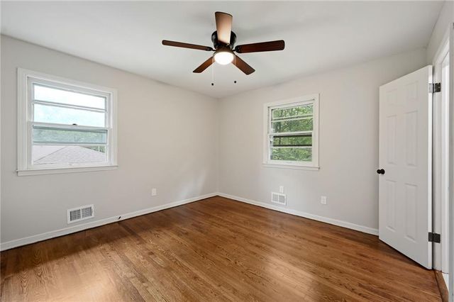 8206 Elm Avenue, Raytown, MO 64138