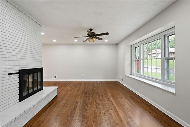 8206 Elm Avenue, Raytown, MO 64138
