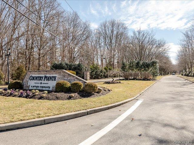 29 Snowdance Lane, Nesconset, NY 11767