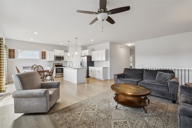 2127 NW Beechwood Street, Ankeny, IA 50023