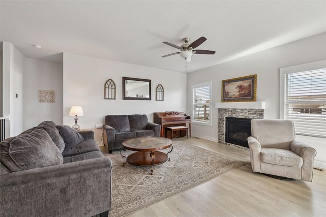 2127 NW Beechwood Street, Ankeny, IA 50023