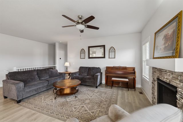 2127 NW Beechwood Street, Ankeny, IA 50023