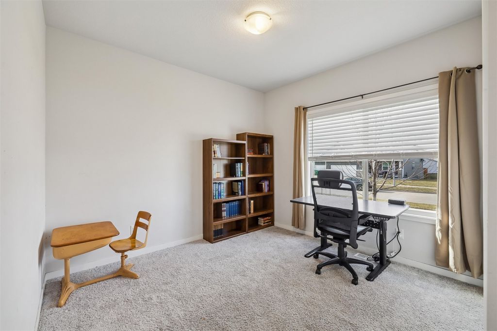 2127 NW Beechwood Street, Ankeny, IA 50023