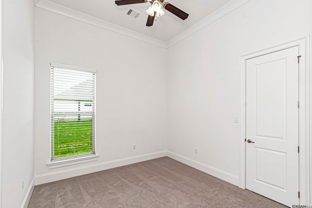 38182 Emery Ln, Prairieville, LA 70769