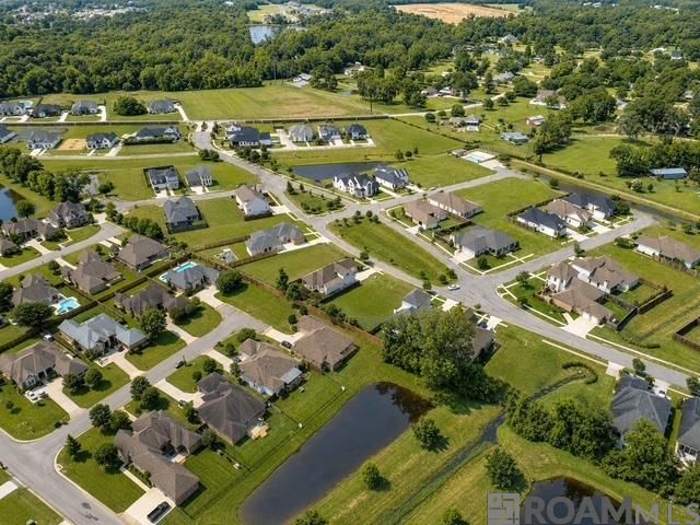 38182 Emery Ln, Prairieville, LA 70769