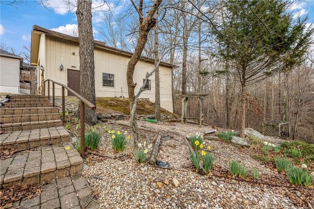 13 Evans Lane, Bella Vista, AR 72715