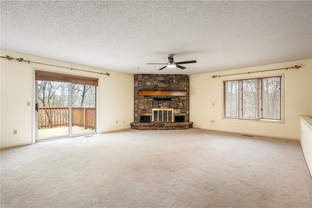 13 Evans Lane, Bella Vista, AR 72715