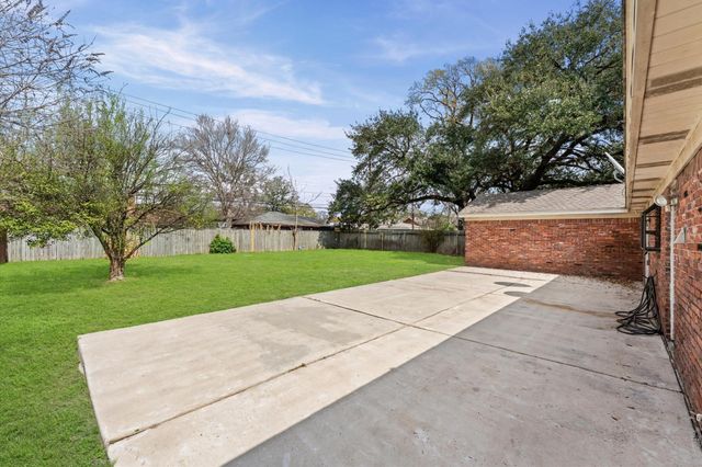 7814 Leader Street, Houston, TX 77036
