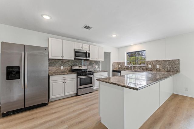 7814 Leader Street, Houston, TX 77036