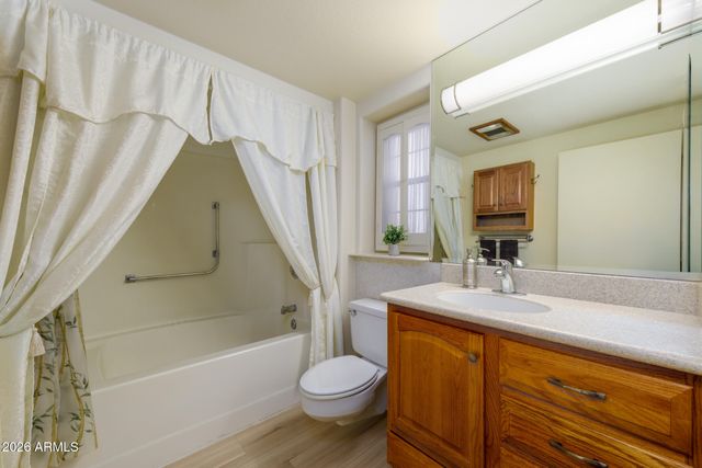 19226 N SOMBRERO Circle, Sun City, AZ 85373