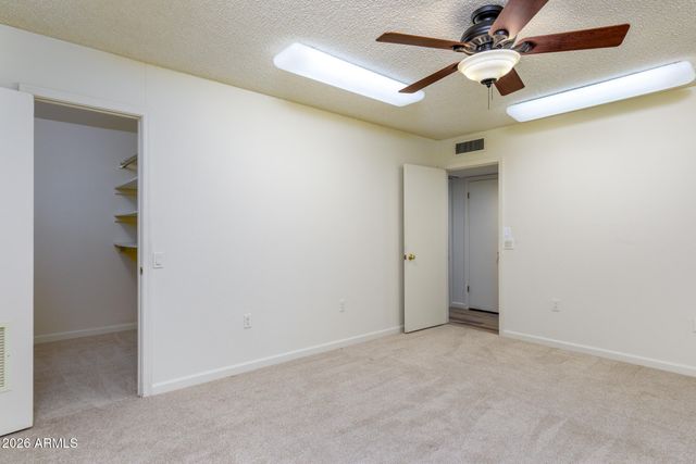 19226 N SOMBRERO Circle, Sun City, AZ 85373