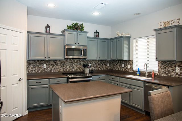 15809 N DANTE Drive, Phoenix, AZ 85023