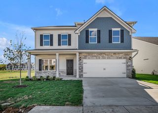414 Stratford Station Dr, Lebanon, TN 37087