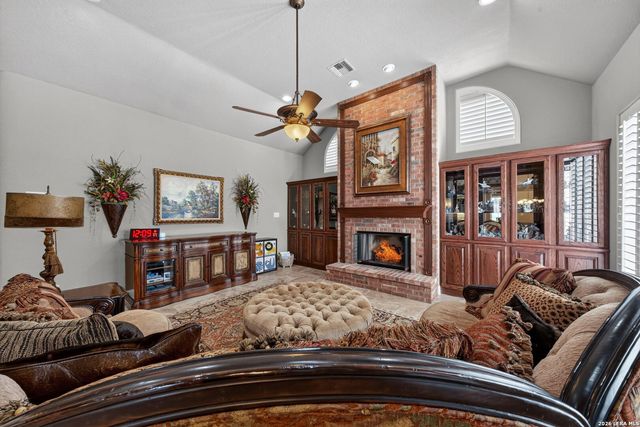 11 Westerleigh, San Antonio, TX 78218
