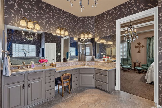 11 Westerleigh, San Antonio, TX 78218