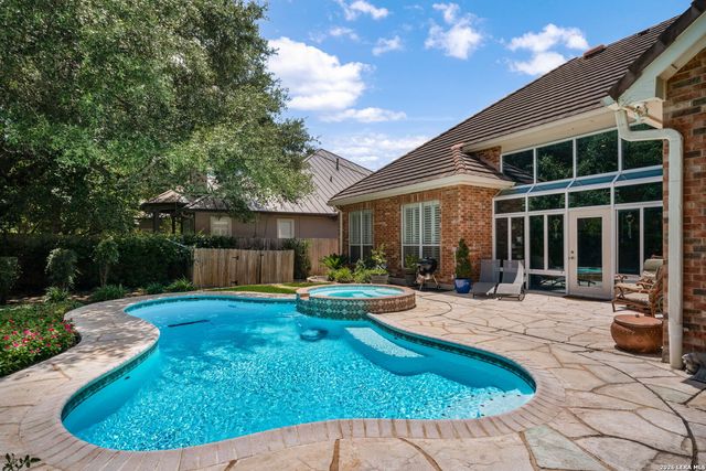 11 Westerleigh, San Antonio, TX 78218