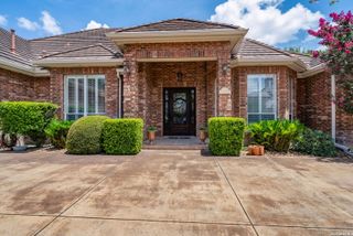 11 Westerleigh, San Antonio, TX 78218