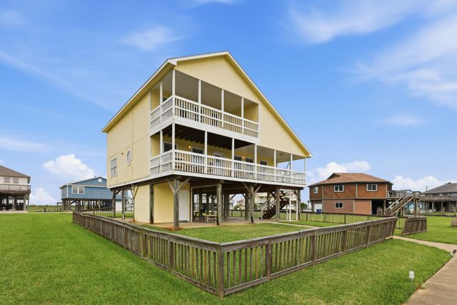 166 Sand Shoals Road, Freeport, TX 77541