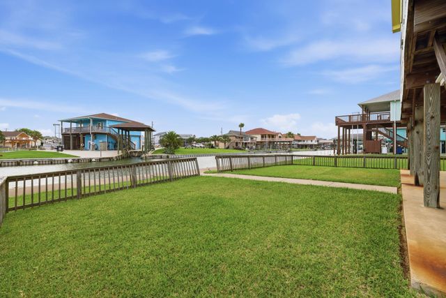 166 Sand Shoals Road, Freeport, TX 77541