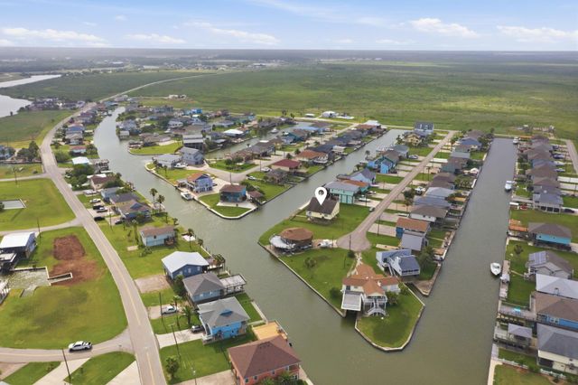 166 Sand Shoals Road, Freeport, TX 77541
