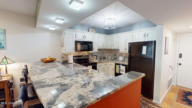 520 Beach Boulevard, 501, Biloxi, MS 39530