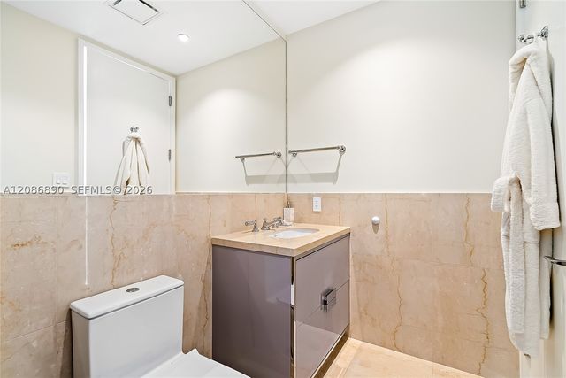 15701 Collins Ave 4603, Sunny Isles Beach, FL 33160