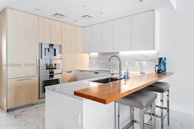 15701 Collins Ave 4603, Sunny Isles Beach, FL 33160
